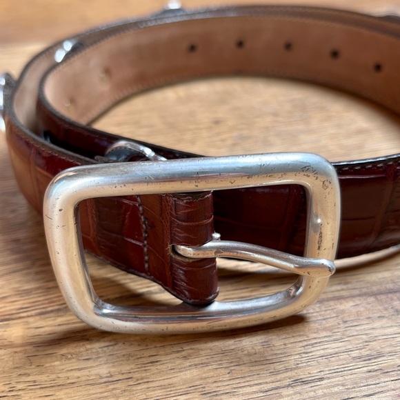 Brighton Brown Crocodile Embossed Silver Tone Rose Embellished Belt - M/L 32 - Picture 8 of 9